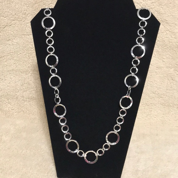 SILVER TONE RING NECKLACE - Picture 1 of 2